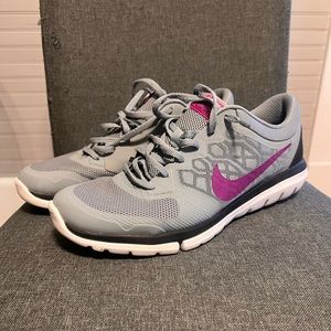 Nike Women’s Sneakers